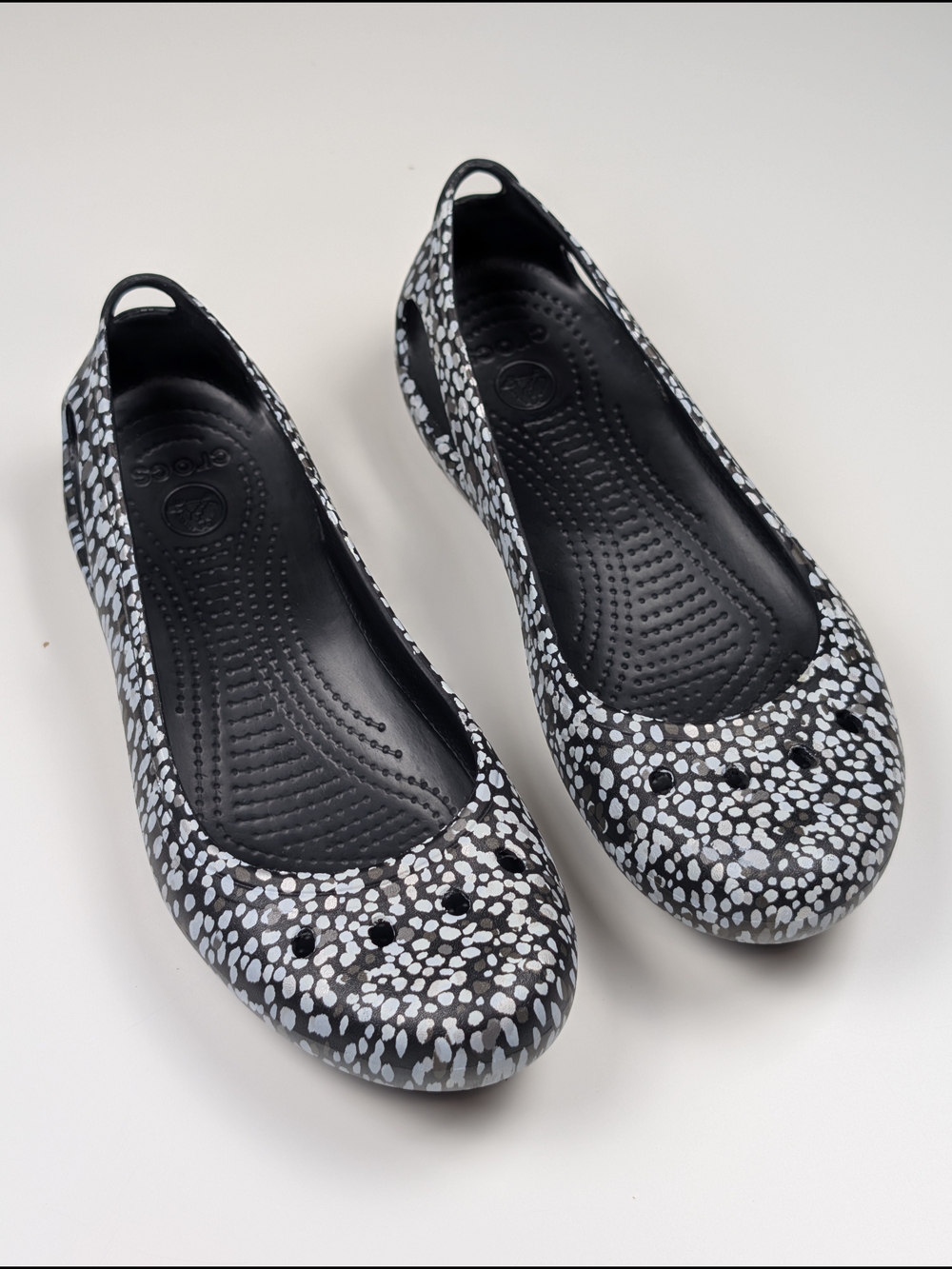 Crocs Kadee Black White Speckled Ballet Flats Women's Size 8